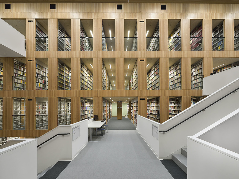 (c) Bibliothek.uni-halle.de